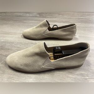 Lucky Brand Charsa 2 slip-on loafers in a beige/taupe suede Women’s Size 9M